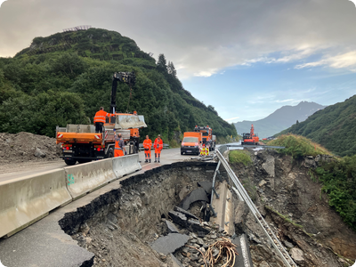 Arlbergpassstraße nach Murenabgang gesperrt